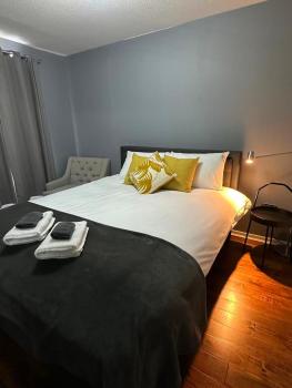 Two bedroom flat close to meadows with free parking by parking permit, Édimbourg (photo 2)