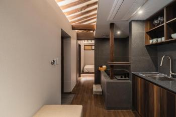 Luxury Hanok Stay Warm Hearth - East, Seoul (photo 4)