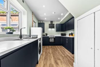NEW! 4BR by Warwick Castle with Driveway, Near M40, Warwick (fotografie 5)