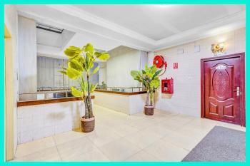 HOTEL - P & D - PALACE Near Kashi Vishwanath Temple - Fully Air Conditioning With Free Wi-Fi Facilities - BEST HOTEL IN VARANASI, Rāmnagar (zdjęcie 4)