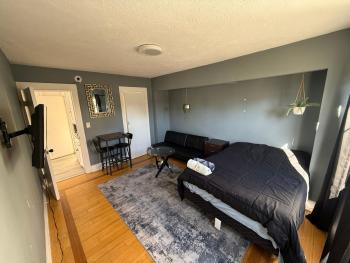 Private Room in East Hollywood, Los Angeles (photo 3)