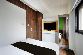 Hotel O The Faam, Rajkot (photo 2)