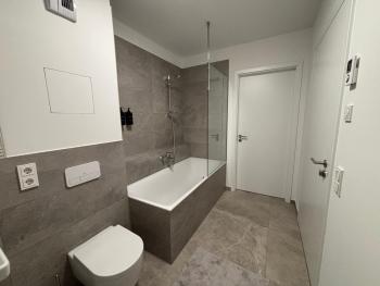 Neu in Dresden Stilvolles Apartment mit Balkon, Küche & Parkplatz, Drážďany (fotografie 2)