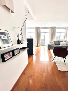 Wonderful apartment in Sablon, Брюссель (фото 4)