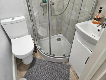 Town Centre Studio - Sleeps 2 - Parking, Reading (foto 3)