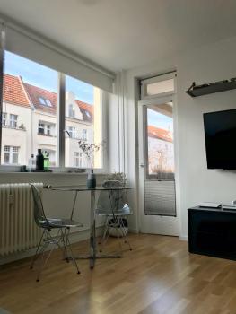 Modern Studio Apartment in Central Location, Berlino (foto 5)