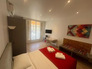 Red studio Buffa, Nice (fotografie 2)
