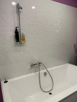 City Centre Spacious Apartment, up to 7, Self-Checkin & Wi-Fi, Riga (foto 5)