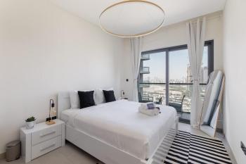 StayShort - Meydan One Sleeps 5 with Great Amenities, Dubai (Foto 3)