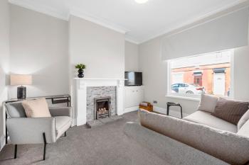 Three Bedroom House by Brookland Stays Serviced Accommodation Short Lets Manchester with Free WiFi, Manchester (fotografie 3)