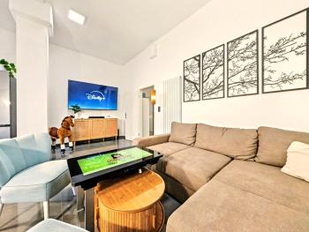 Scandi Loft für bis zu 12, Whirlpool, Sauna, Gaming, Nordstadt, Núremberg (foto 3)