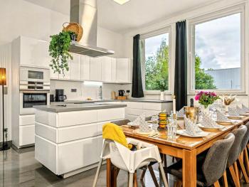 Scandi Loft für bis zu 12, Whirlpool, Sauna, Gaming, Nordstadt, Núremberg (foto 2)