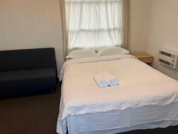 4 Beds Including 1 Sofa Bed in 1 Bedroom plus1 Lounge, Auckland (fotografie 3)