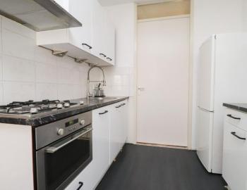 Spacious apartment in the heart of the city center with parking space, Breda (zdjęcie 4)