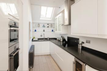 Monmouth St Townhouse sleeps 10, Бат (фото 4)
