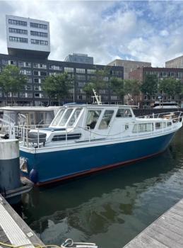 Luxury Houseboat, Amsterdam (photo 2)