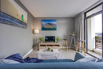 Beach Break Bliss - Cozy retreat with mountain views, Bloubergstrand (photo 5)