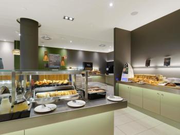 Novotel Berlin Mitte, Berlin (photo 2)