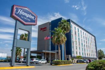 Hampton by Hilton Torreon Airport-Galerias, Торреон (фото 2)
