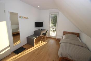 1 Zimmer Apartment Stuttgart Obertürkheim, Штутгарт (фото 2)