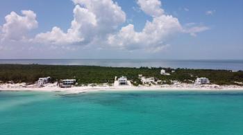 Beachfront Cancun Luxury Villa in Private Paradise Aldea Zac-Nah, Cancún (photo 4)