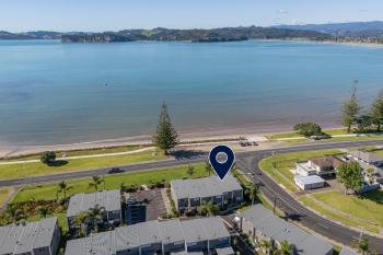 Sea Views at 7 - Beachside Apartment, Whitianga (Foto 2)