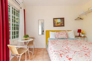 Seacastles by the beach/pool, Montego Bay (foto 4)