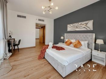 Rare Holiday Homes - Near Circle Mall - Lavender 1 - R309 - Jumeirah Village Circle, Дубай (фото 3)