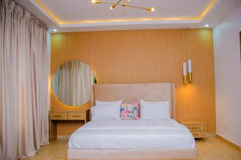 3 Bed Home Sleeps 6 - Garden Parking Wifi, Ibadan (Foto 2)
