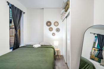 Oasis Apartment by Columbus Circle & Times Square in Manhattan, New York (photo 3)