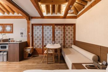 Luxury Hanok Cottage Nest, Seoul (photo 2)