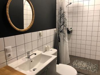 Cozy 1-bedroom apartment with free parking, Riga (fotografie 3)