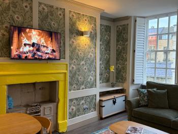Dream Stays Bath - Beau Street Apartments, Bath (photo 3)