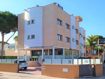 Hotel 170, Castelldefels (photo 2)