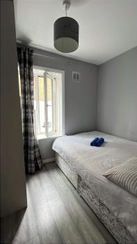 3 Double Bed Apt Temple Bar Dublin City Centre, Dublin (photo 5)