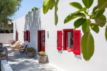 Sunhaus, Perissa (photo 4)