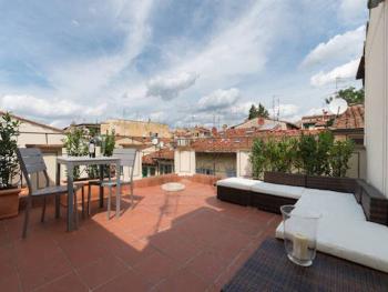 Attic Up On Florence, Florencie (fotografie 3)