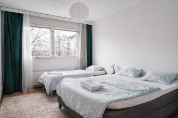 Spacious 2BR City Retreat with Sauna, Хельсинки (фото 4)