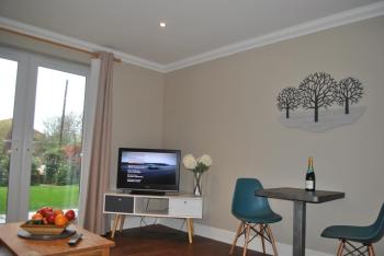 Lord Raglan House Apartments 2BR with Parking, Виндзор (фото 3)
