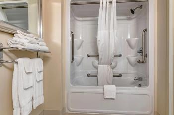 Quality Inn & Suites Quispamsis, Saint John (Foto 3)