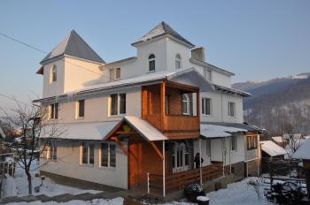 Яблучко, Yaremche (photo 3)