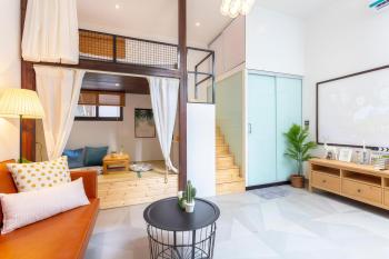 Shanghai Hills&XING 593 Homestay Mid Huaihai Rd Near Metro Line 1 North Zhongshan Rd, Shanghai (photo 2)