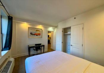 Central Park West Furnished 1 Bedroom Apartment, New York (photo 5)