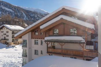 A Calm & Charm Studio - Haus Haro, Zermatt (photo 3)
