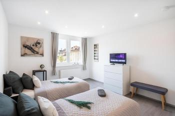 VAZ Apartments Haus Langerfeld für Monteure, TV, WLAN, Küche, nahe 3M und EDE, Wuppertal (Foto 5)