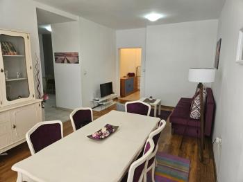 Lovely square apartment Purple Velvet 43 Macedonia Stree, Skopje (photo 5)
