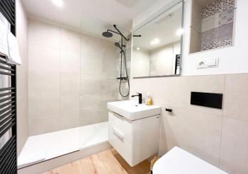 PATAMA Karli Suite - Zentrales City-Feeling nahe Südvorstadt, Uniklinik, Zoo mit Balkon und WLAN kostenlos, Leipzig (photo 3)