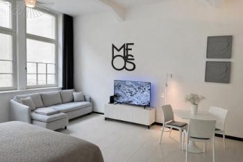 MEOS 2 -Zentrum-Parkplatz-Hofblick-Gym-Netflix, Leipzig (photo 2)