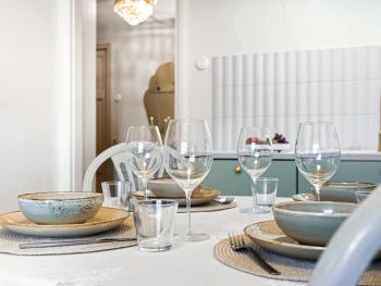 Enchanting 1BR w/ King Bed in Unbeatable Location, Helsinki (foto 4)