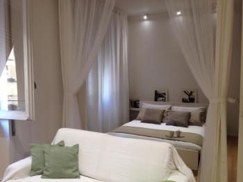 White Apartment in San Giovanni, Rome (photo 4)